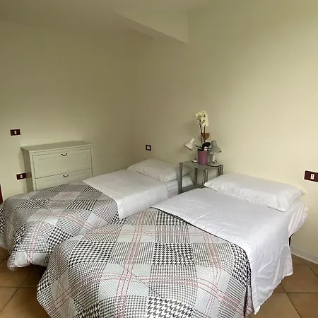 La Mansarda Apartment *